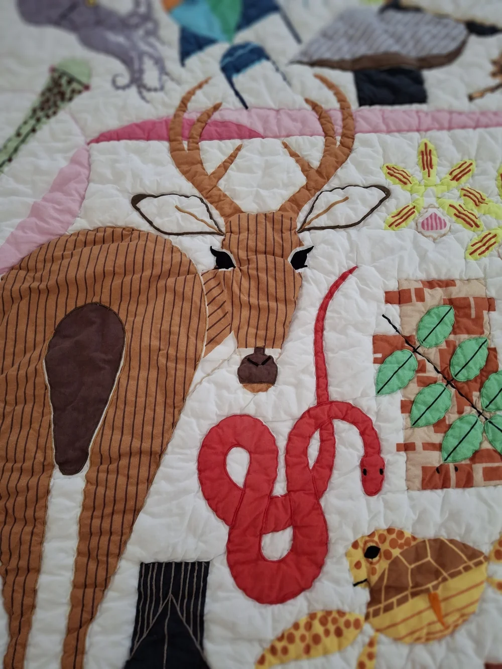 Crate & Barrel Land Of Nod Florida Keys Quilt